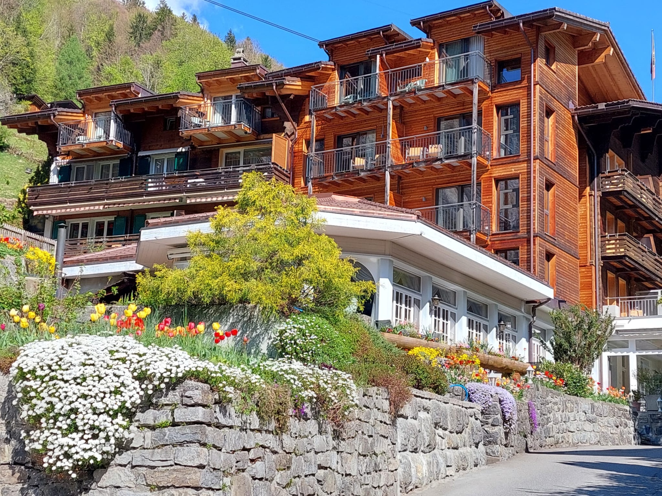 Gartenterrasse Im Hotel Silberhorn Lauterbrunnen